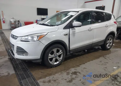 2013 Ford Escape Se z USA, uszkodzony, nr VIN 1FMCU0G92DUC26931